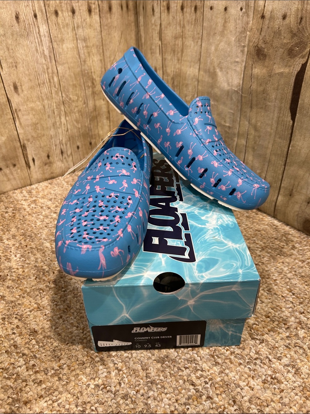 Floafers Country Club Driver blue w/pink flamingo | size 10 - New in box